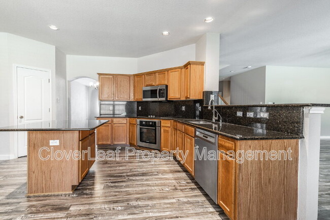 Building Photo - 407 Marbella Vista