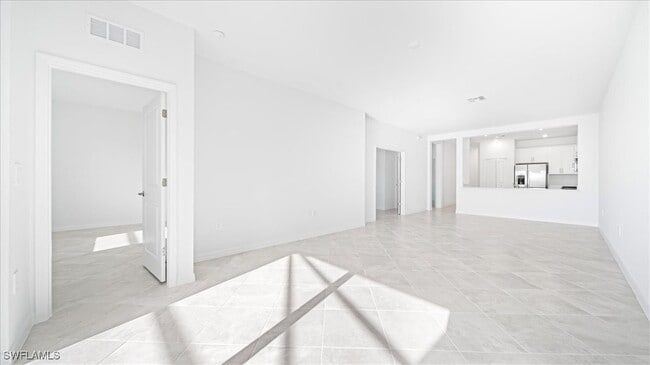 Building Photo - 14694 White Pearl Rd