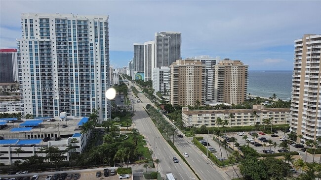 Building Photo - 1985 S Ocean Dr
