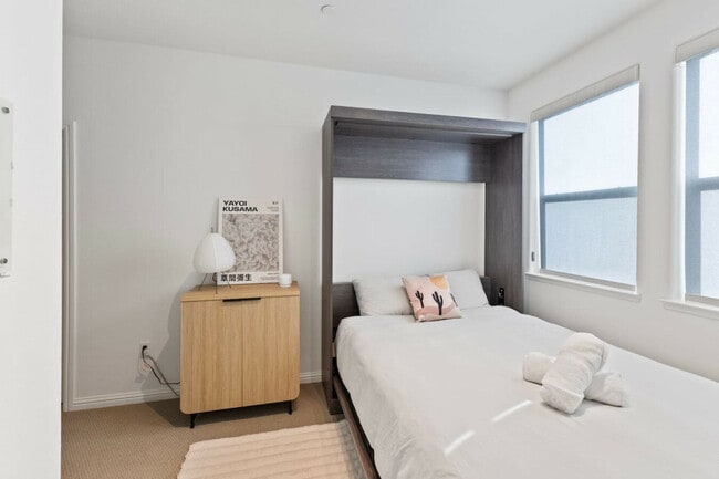 Building Photo - 5723 Synergy Ct