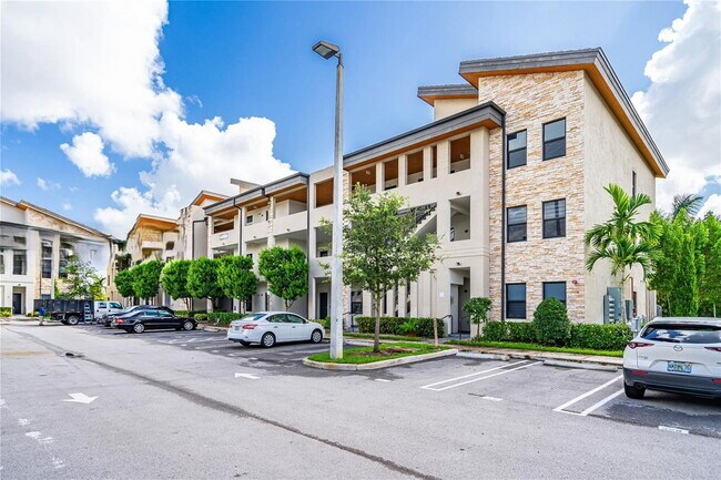 Building Photo - Northwest 104th Avenue, Doral, FL 33178 - 3 BR 2 BA condo