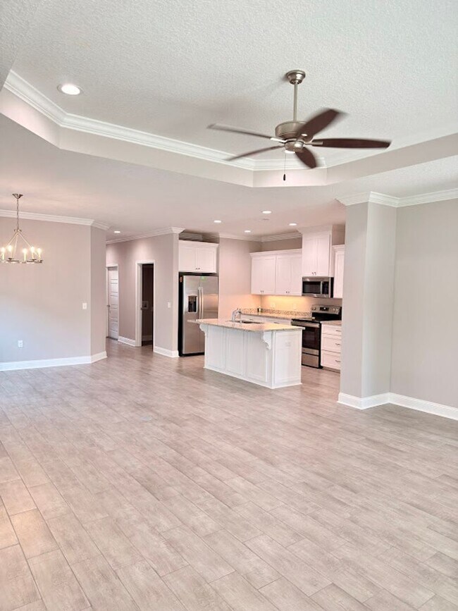 Building Photo - 140 The Villas Wy