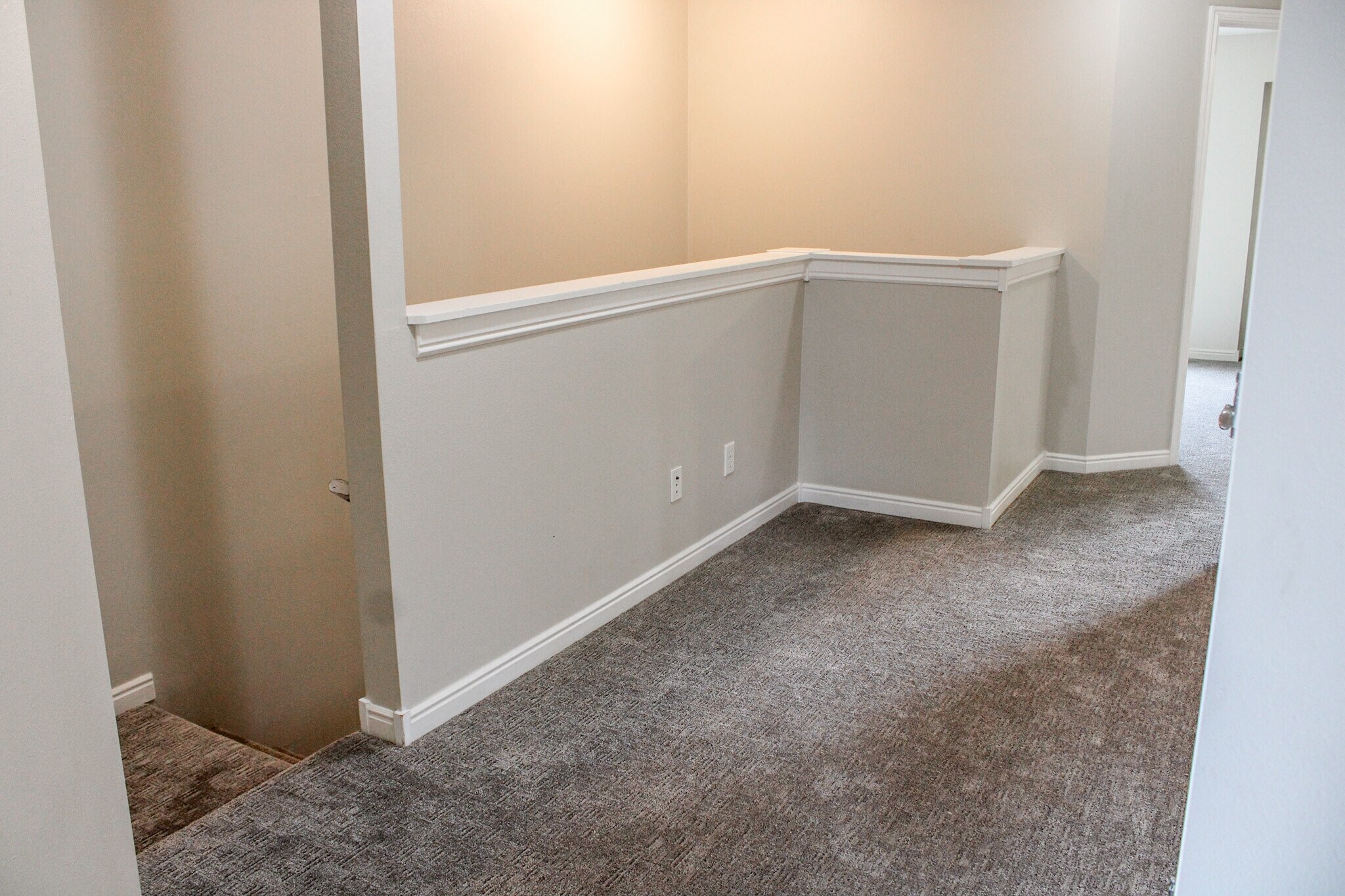 Building Photo - 462 W 1490 N