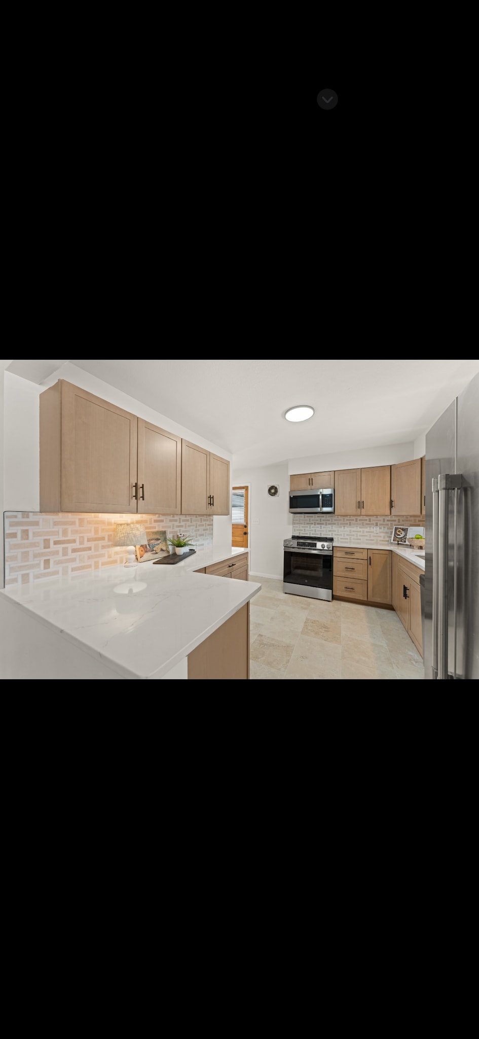 Building Photo - 810 Shady Ln