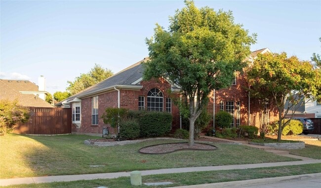 Building Photo - 136 Merideth Dr