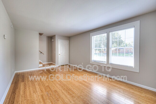 Building Photo - 109 Harrow Ct
