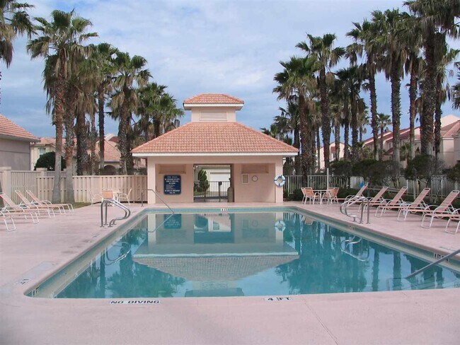Building Photo - 100 Sea Garden Ct