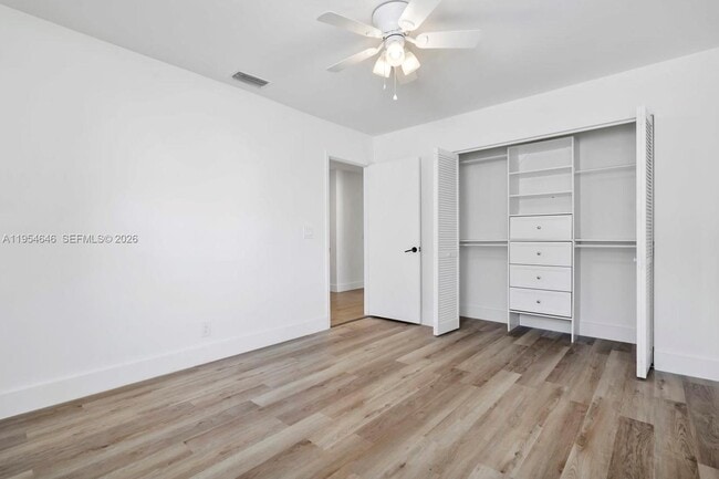 Building Photo - 7380 NW 44th Ct