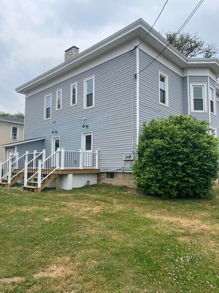 Building Photo - 8987 Jackson St