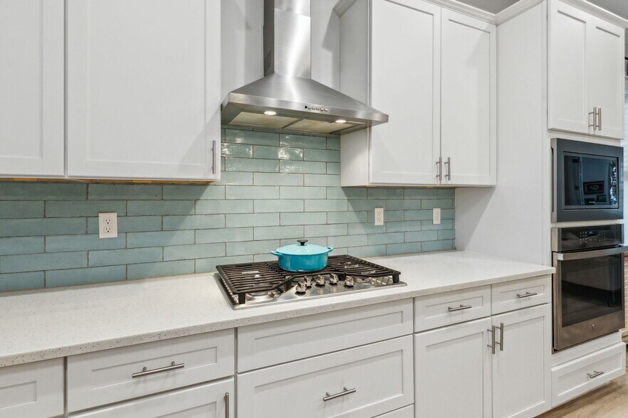 Building Photo - 1539 Coastal Oaks Dr