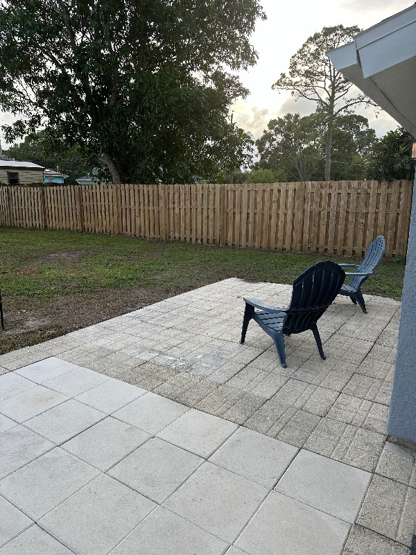 Building Photo - 1552 Baker St NE