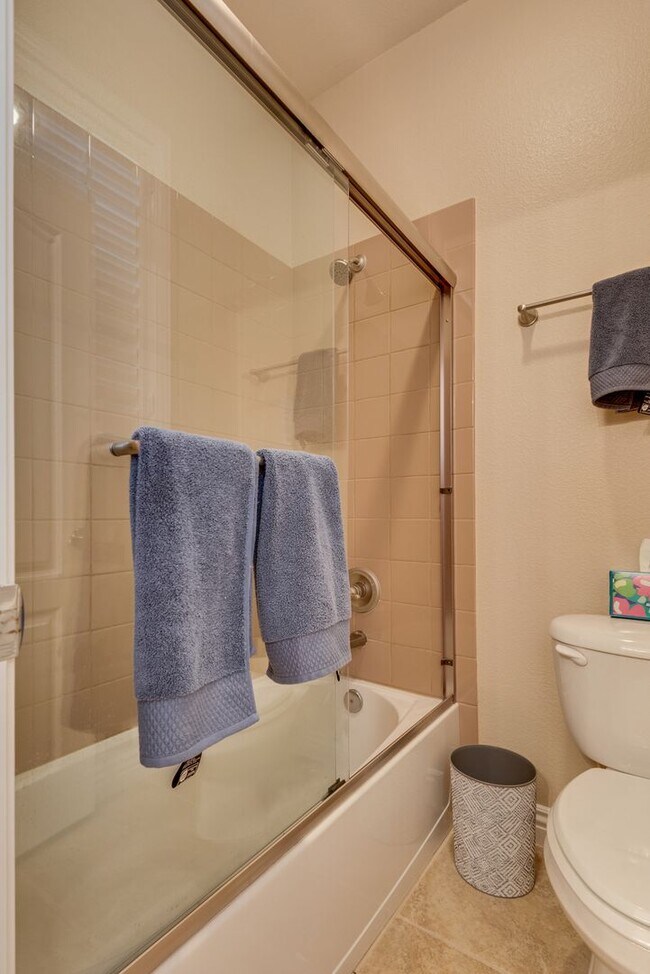 Building Photo - MacDonald Ranch Dream Home with Resort Style Backyard