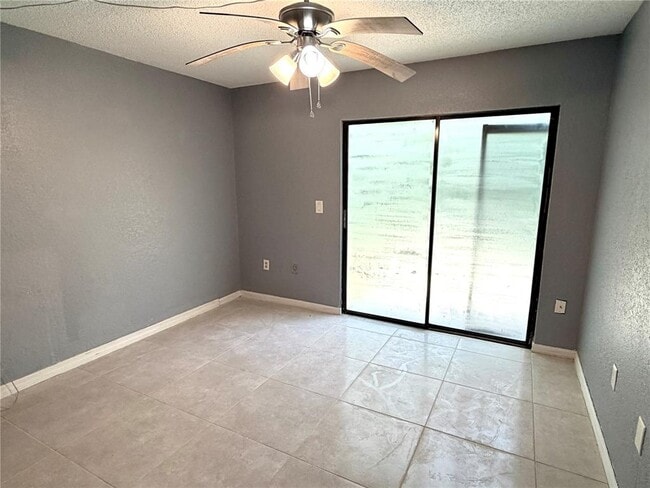 Building Photo - 564 Breckenridge Vlg