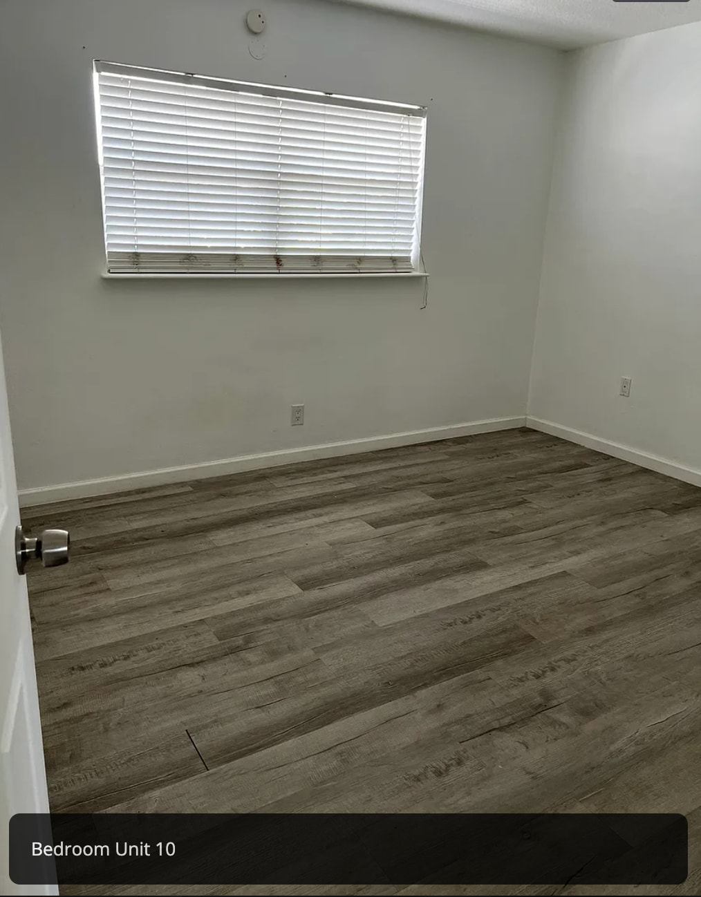 bedroom - 8 SE 19th Ave