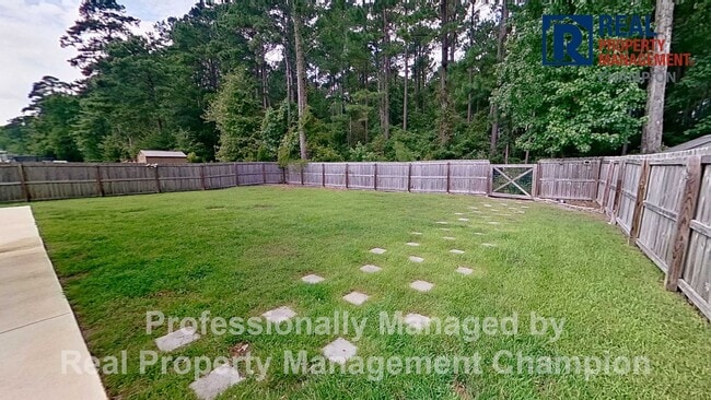 Building Photo - Perfect 3 BD 2 BA Home Just Minutes from MCAS Cherry Point