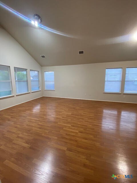 Building Photo - 5004 Sydney Harbour Ct