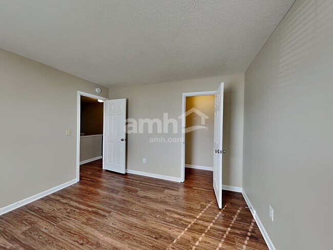 Building Photo - 4190 Brookdale Ct