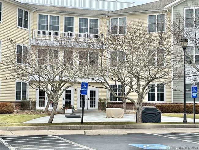 Building Photo - 2590 Gold Star Hwy