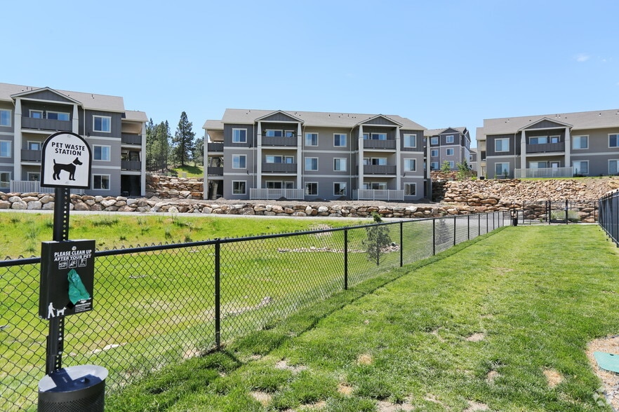 Dog run - Legacy Villas