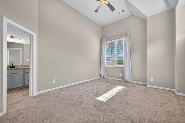 Building Photo - 1567 Rustling Creek Dr