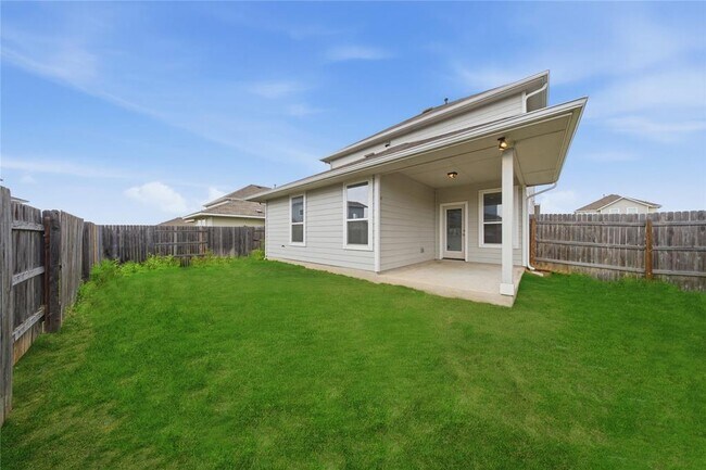 Building Photo - 123 White Dunes Dr