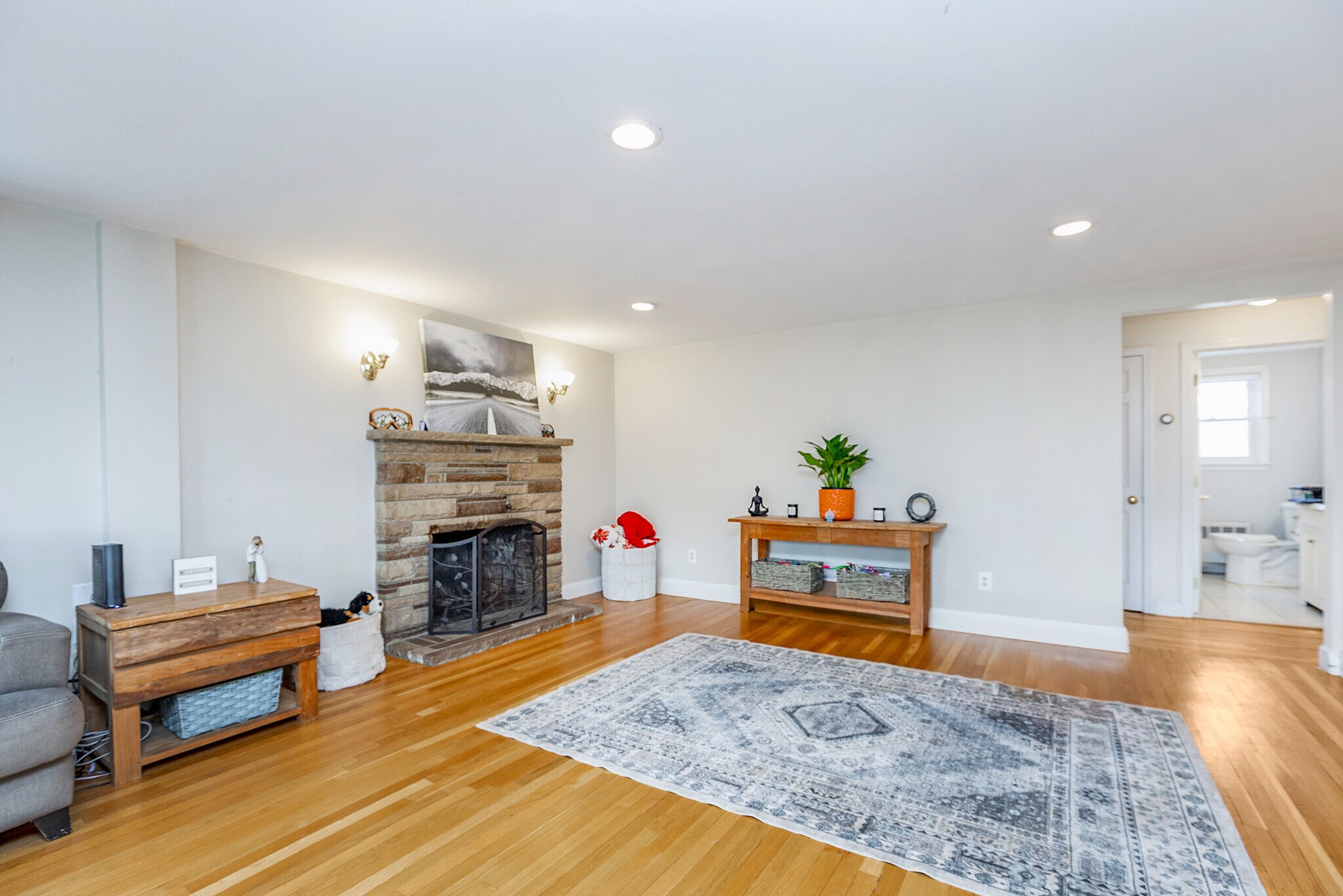Building Photo - 52 Albemarle Ave