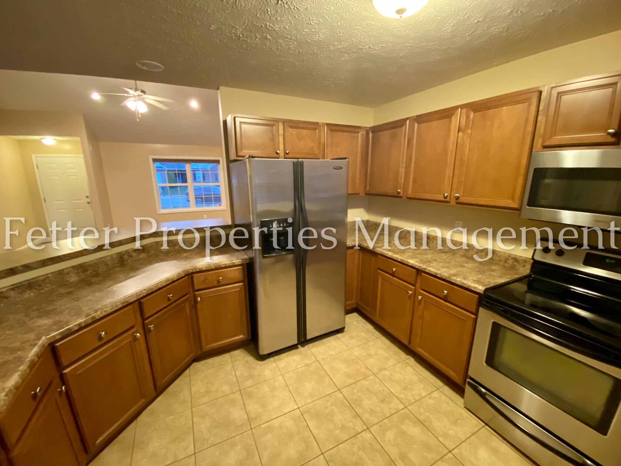 Building Photo - 10571 Tecumseh Dr