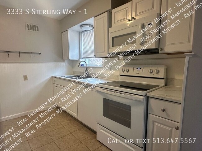 Building Photo - 3333 S Sterling Way