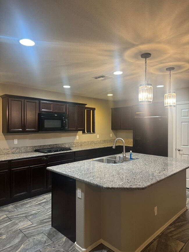 Building Photo - 16345 W Latham St