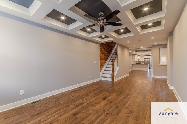 Building Photo - 1125 S Clinton St