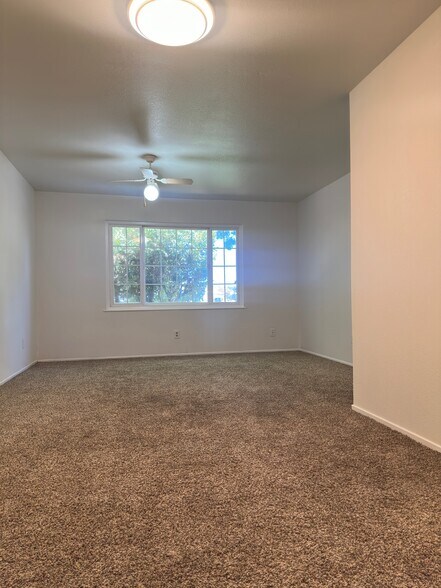 Building Photo - 3413 Shelley Ct