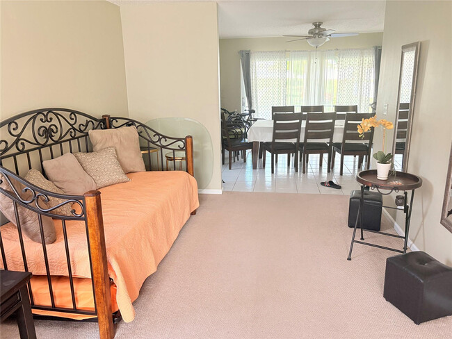 Building Photo - 60 SW 5th Ave