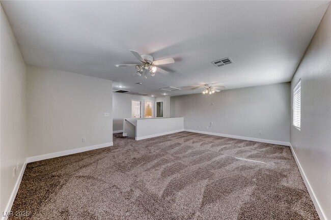 Building Photo - 5567 Cortu Ave