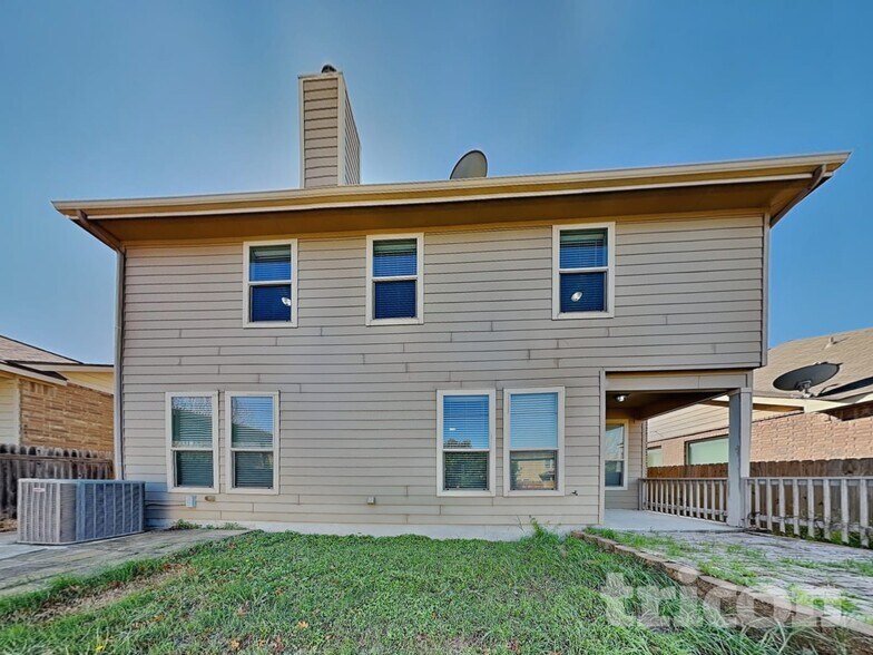 Building Photo - 584 Saddlehorn Way