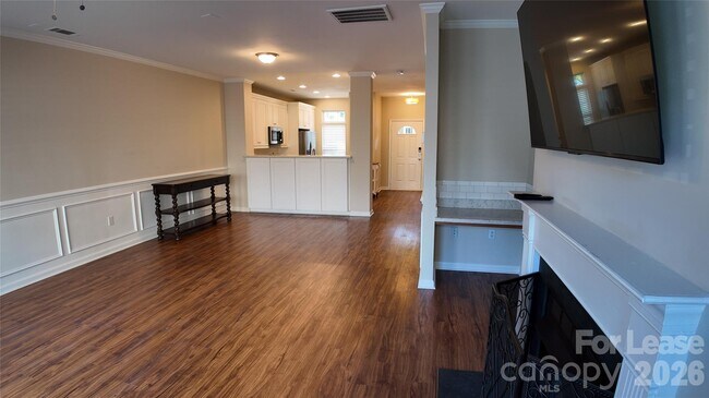 Building Photo - 514 Jetton St