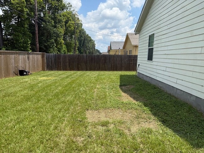 Building Photo - Charming 3BR House in Baton Rouge
