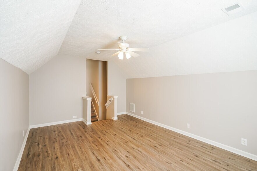 Building Photo - 3423 Cainbrook Crossing