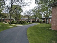 Building Photo - 1217 Island Dr
