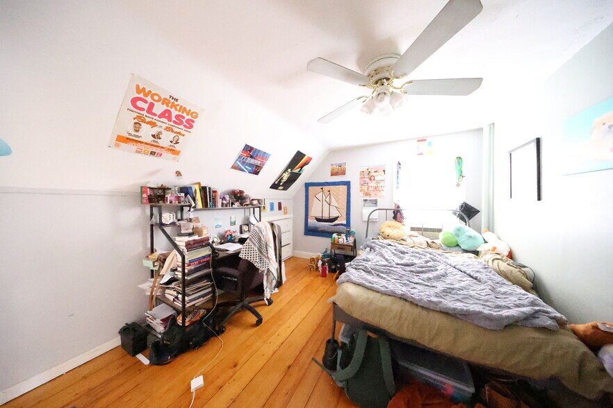 Building Photo - 3 Foster St