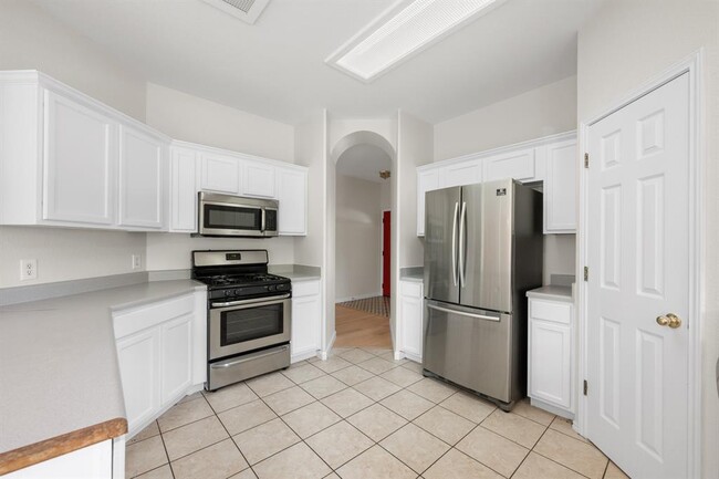Building Photo - 17249 Sandwick Dr