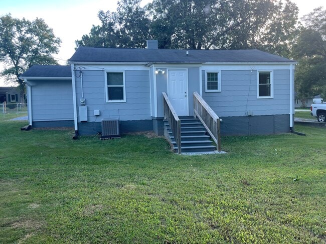 Building Photo - 539 Houston St