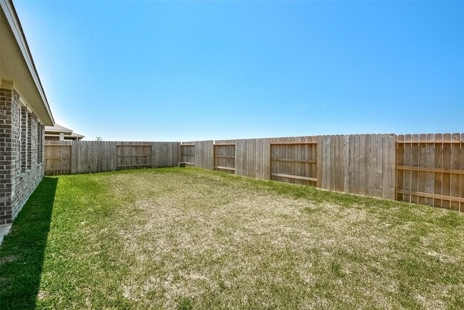 Building Photo - 4431 Silvergrass Ln