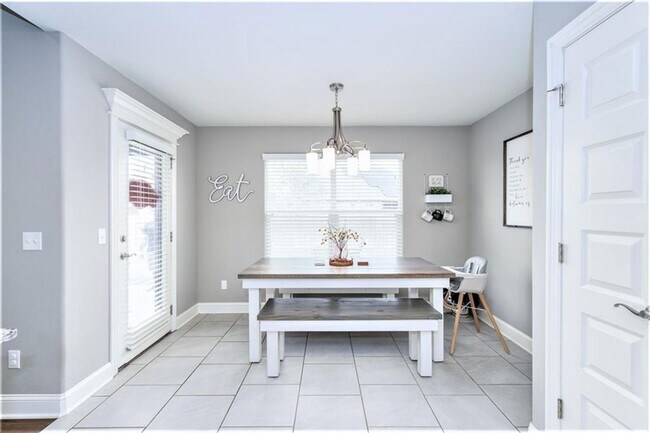 Building Photo - Stylish 3-Bedroom, 2-Bathroom Home for Rent!