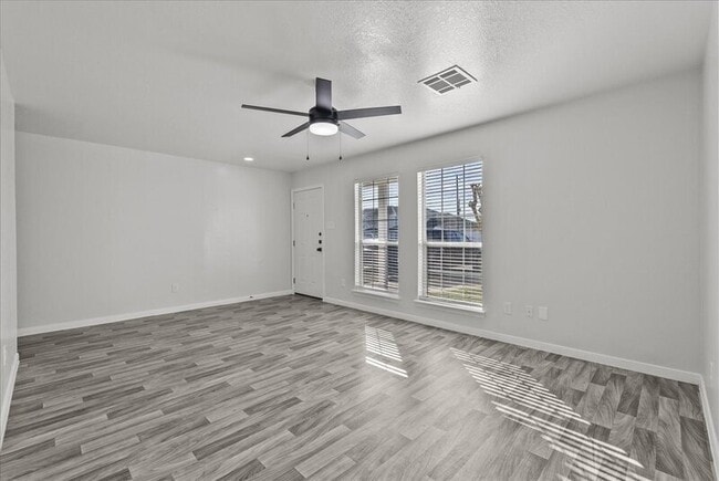 Building Photo - 5079 Akumal Calle