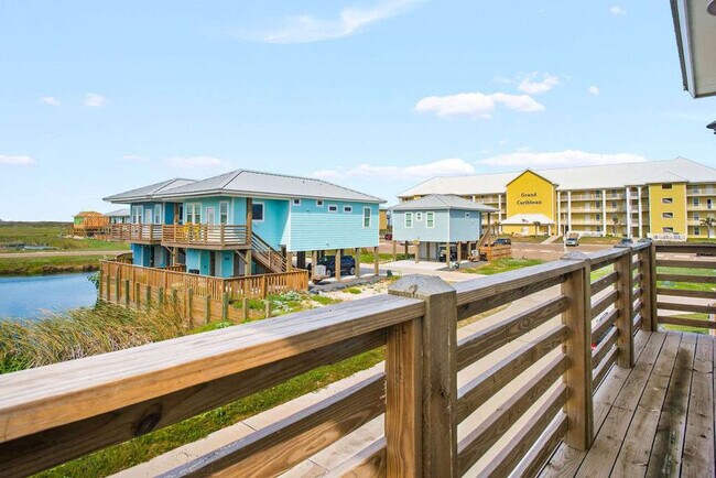 Building Photo - 5497 TX-361