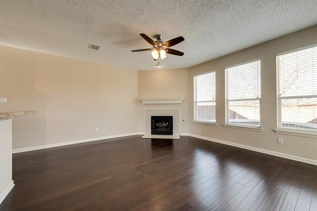 Building Photo - 401 Preston Oaks Dr