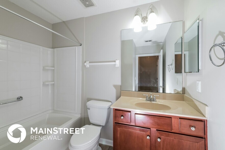 Building Photo - 45059 Amhurst Oaks Dr