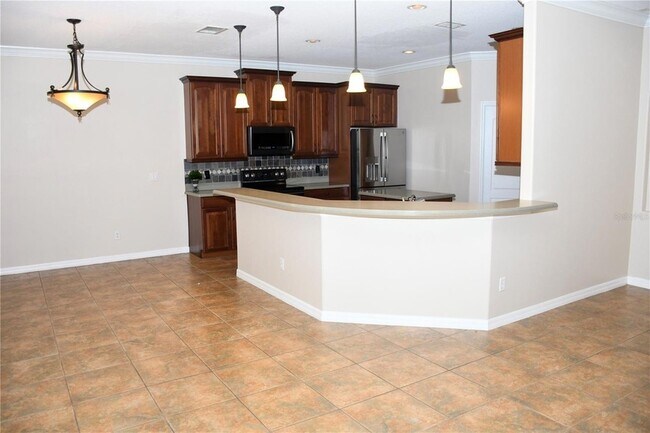 Building Photo - 557 Palio Ct