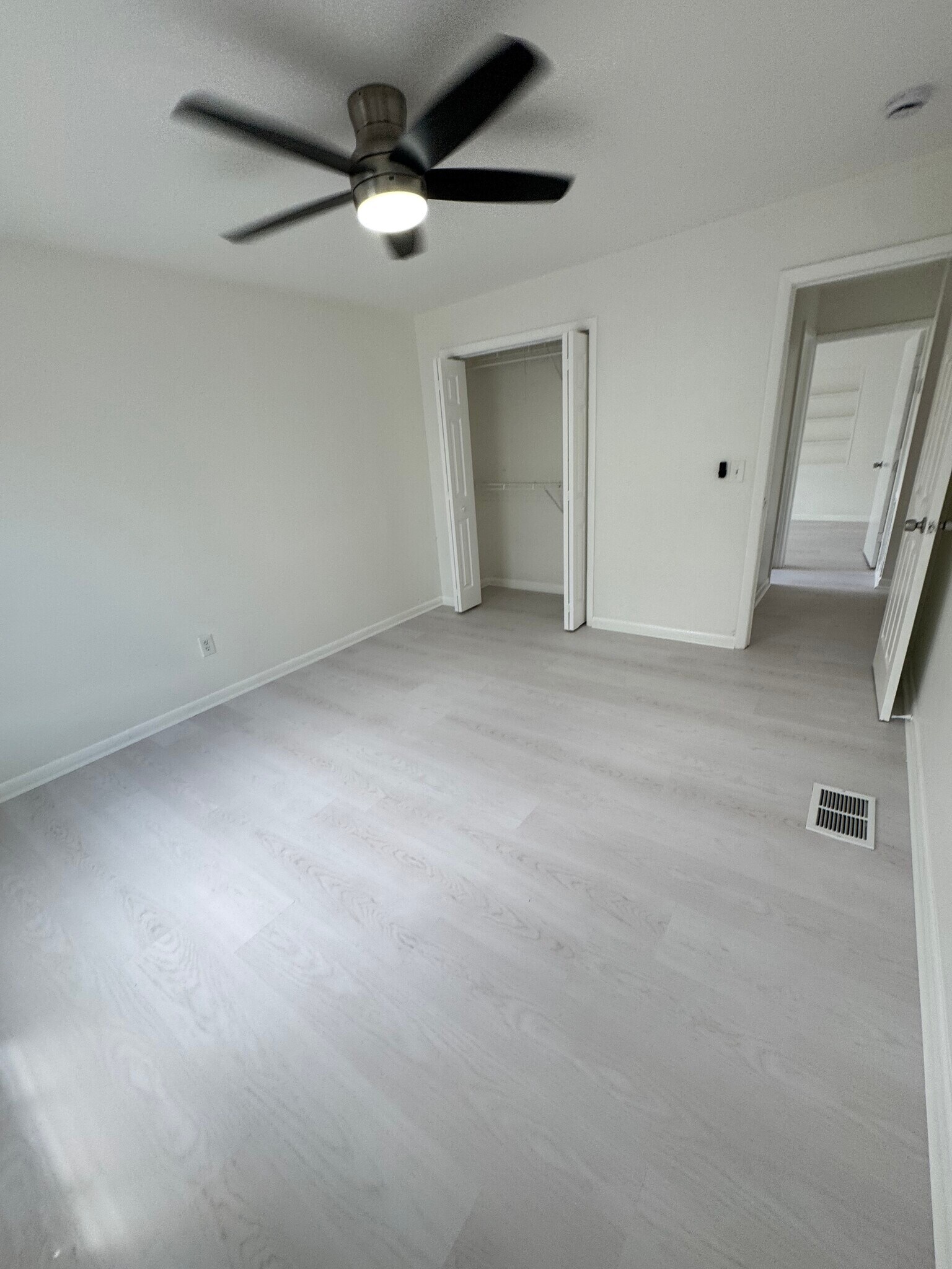 Building Photo - 3403 Rostan Ln