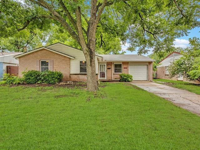 Building Photo - 1224 Meadowcrest Dr